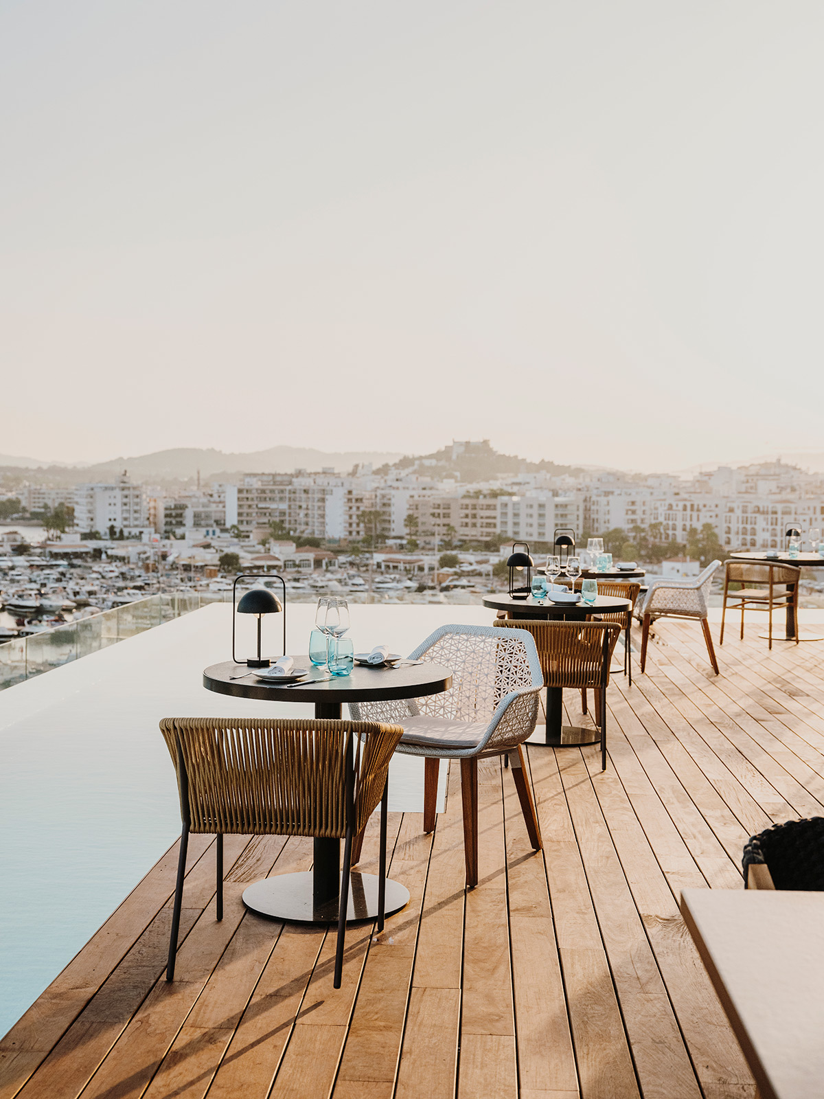 Aguasdeibiza-2019-182-TERRAZAS-MEDIA